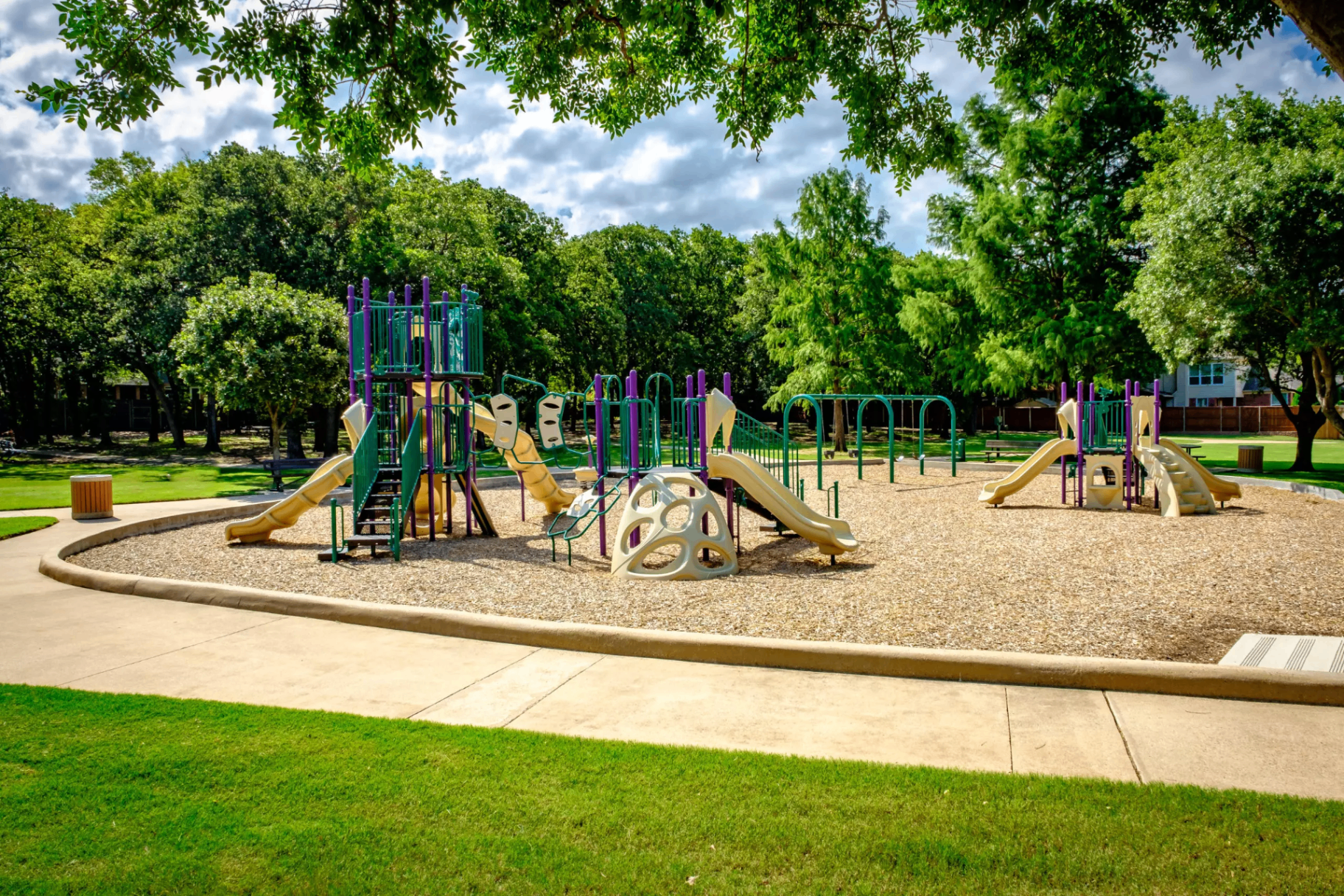 Amenity · Playground and Picnic Area