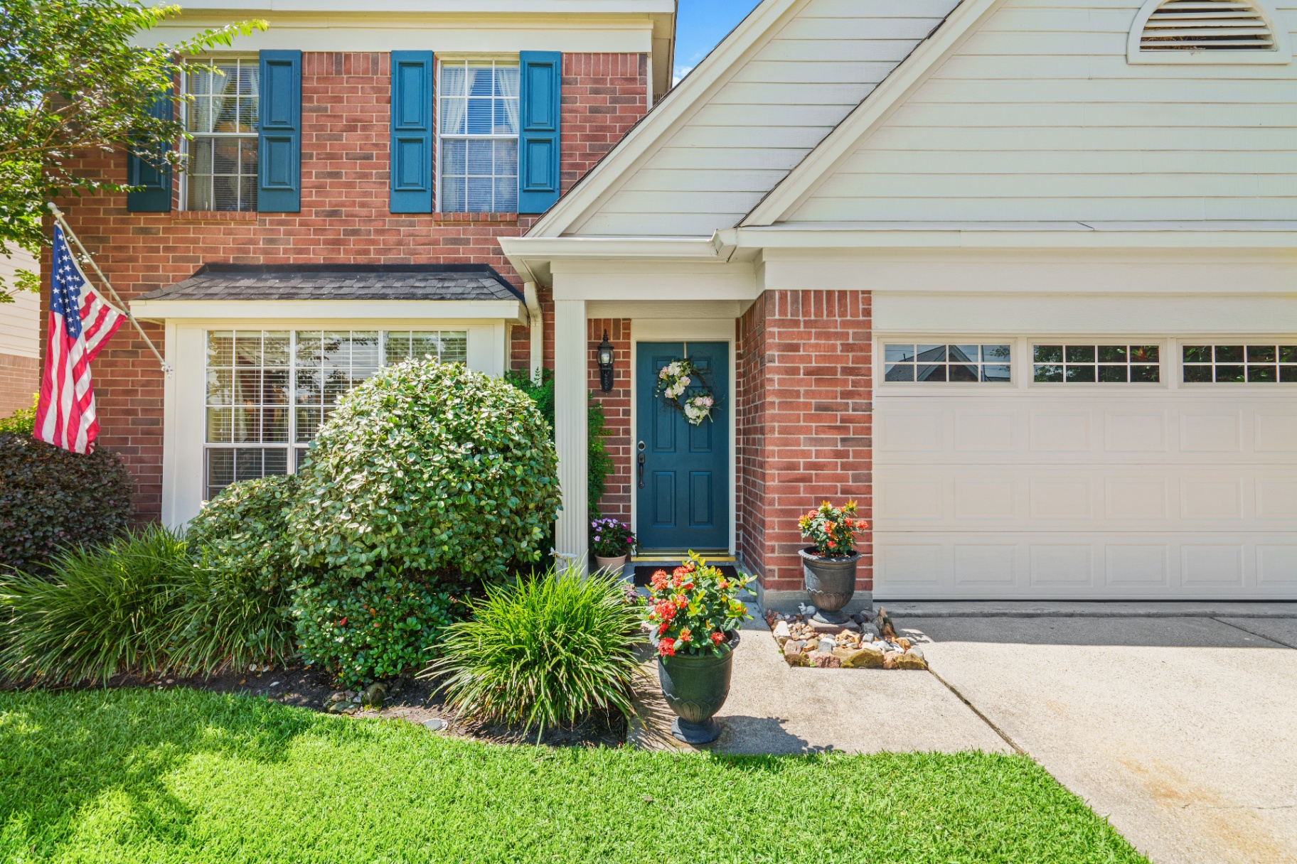 Tour · The Curb Appeal